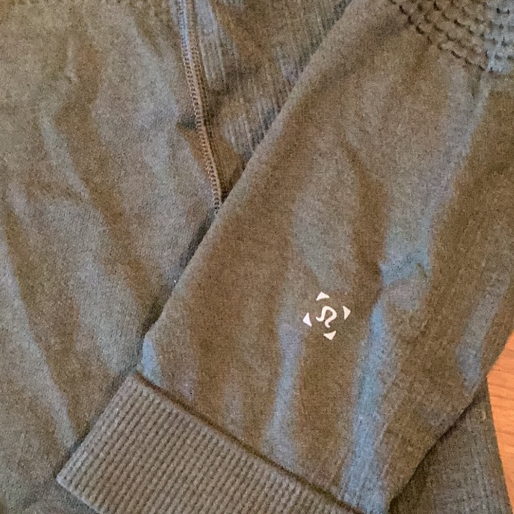 Euc Lululemon Performance Jacket - image 3